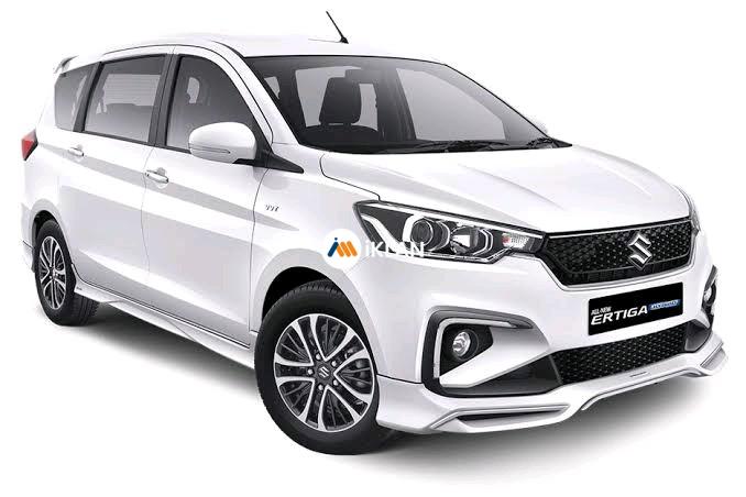 Suzuki Ertiga Putih Tahun 2015